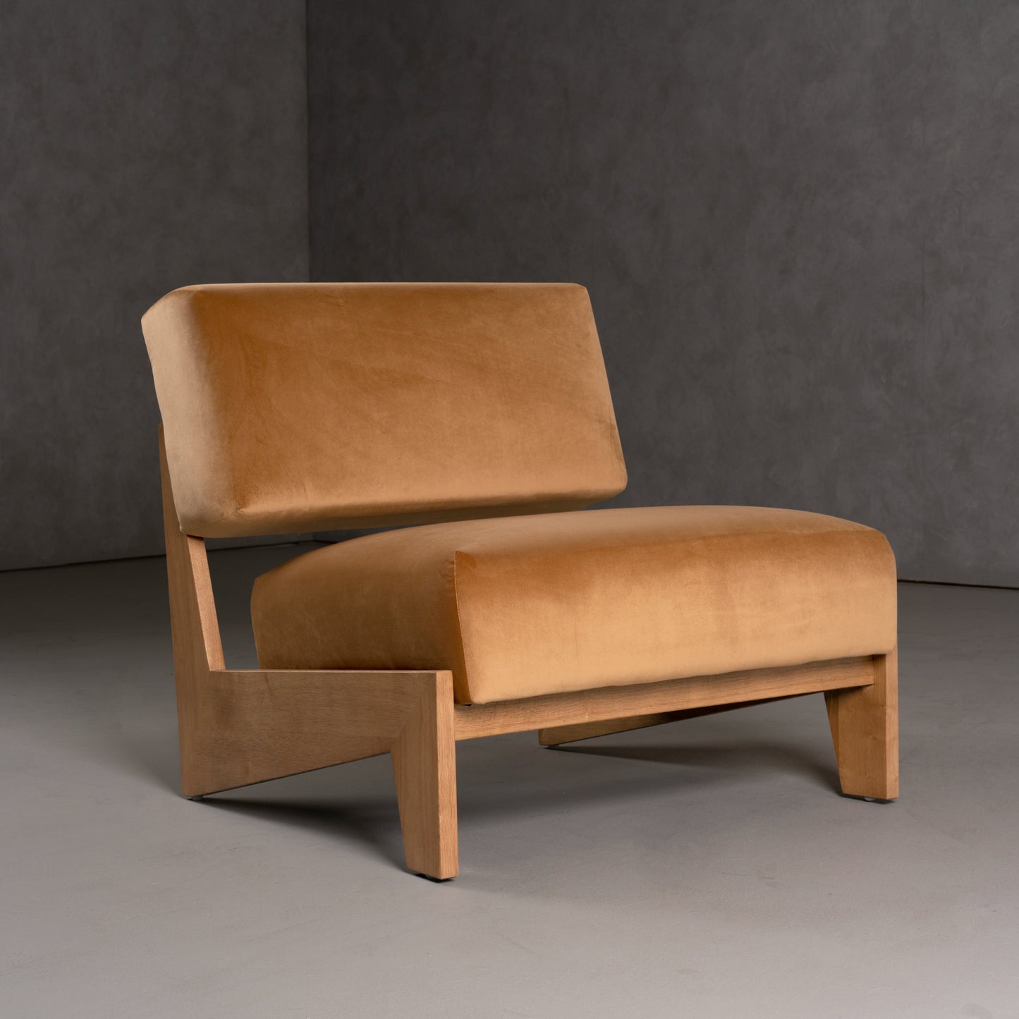 Modrest Tucker - Mid-Century Modern Camel Velvet + Chestnut Accent Chair