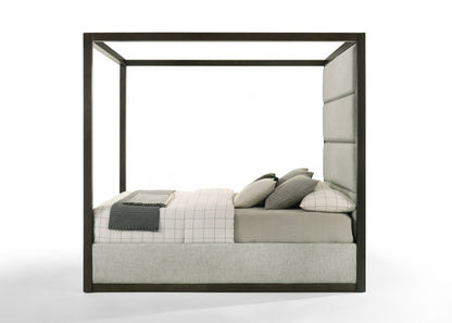 Modrest Manhattan - Contemporary Canopy Brown Oak Bedroom Set