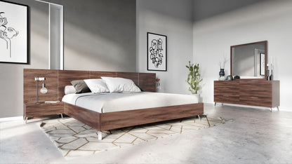 Nova Domus Brooklyn - Italian Modern Walnut Bed Set