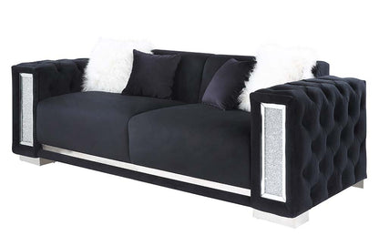 Trislar Sofa W/4 Pillows (Same 52525)
