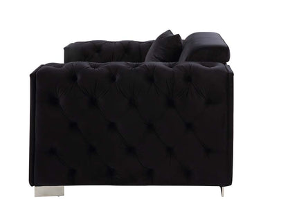 Trislar Sofa W/4 Pillows (Same 52525)